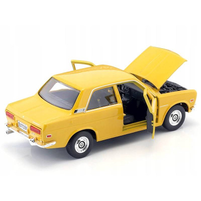 Maisto 1:24 Datsun 510 1971 model 31518