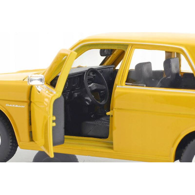 Maisto 1:24 Datsun 510 1971 model 31518